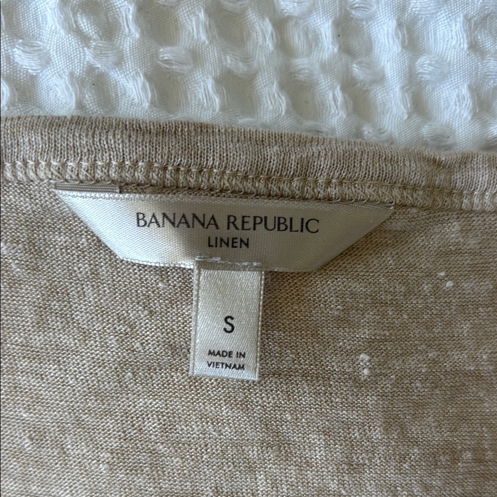 Banana Republic Beige Linen Top